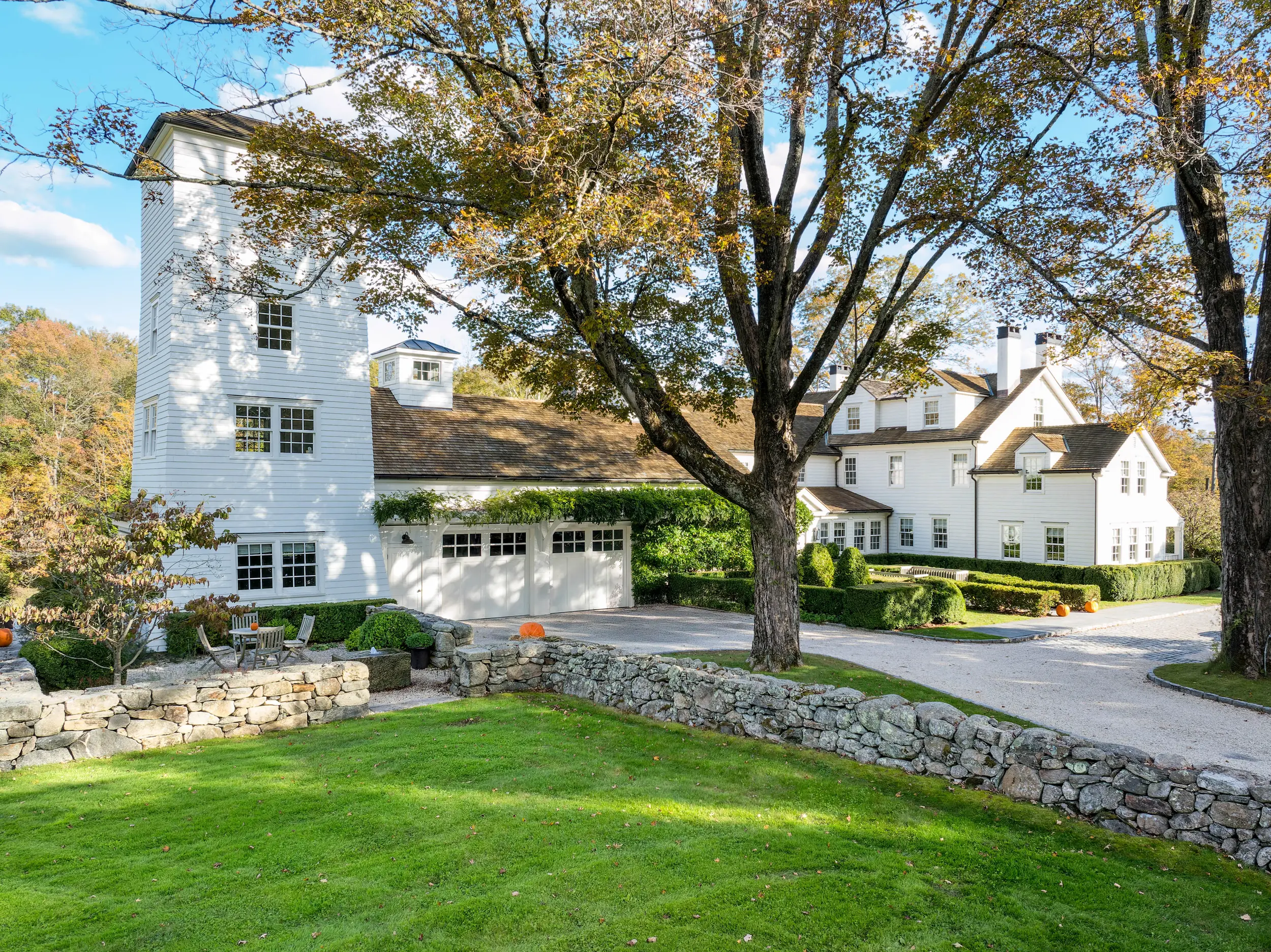 411 Stanwich Road estate view