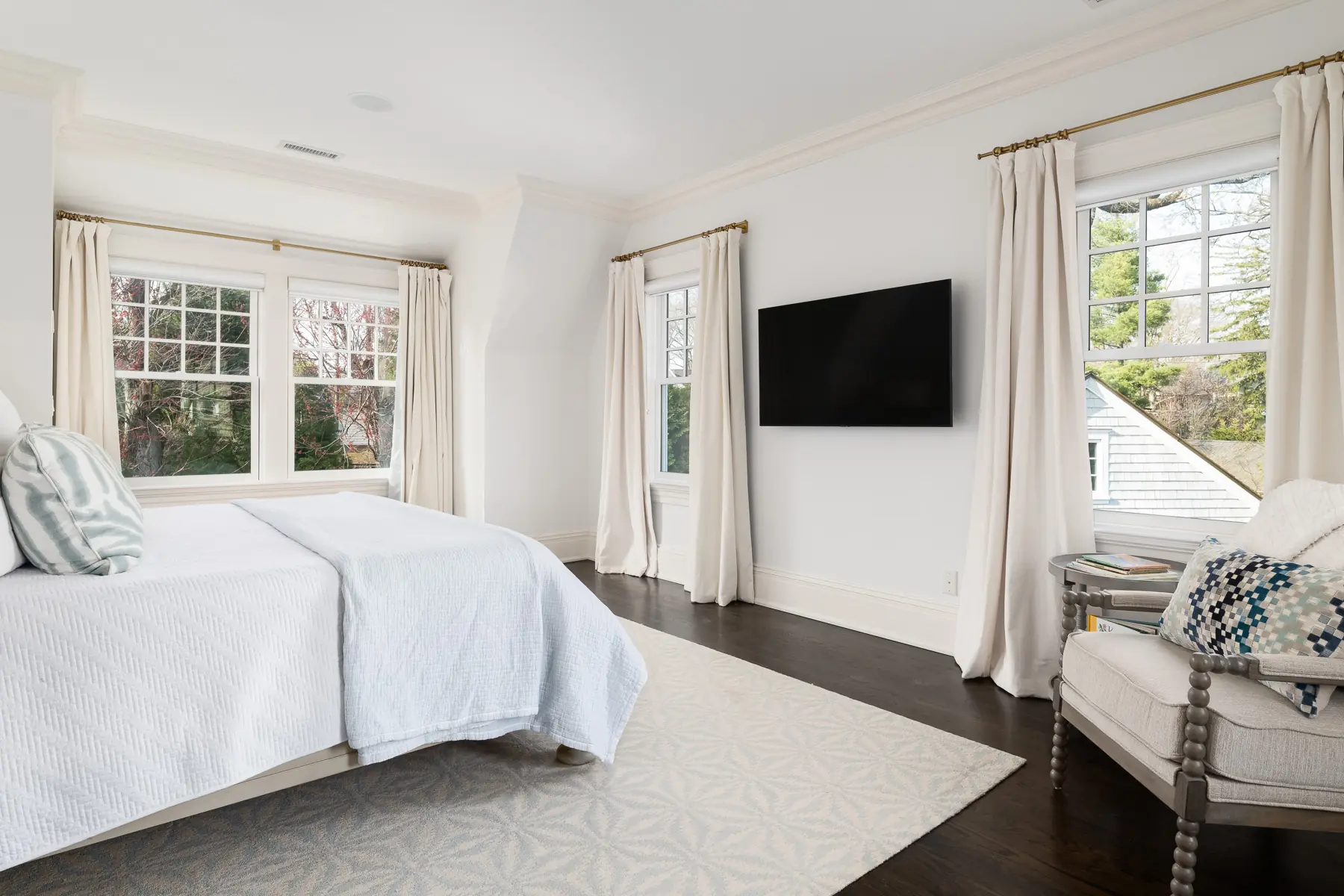 Interior of 45 Willow Road