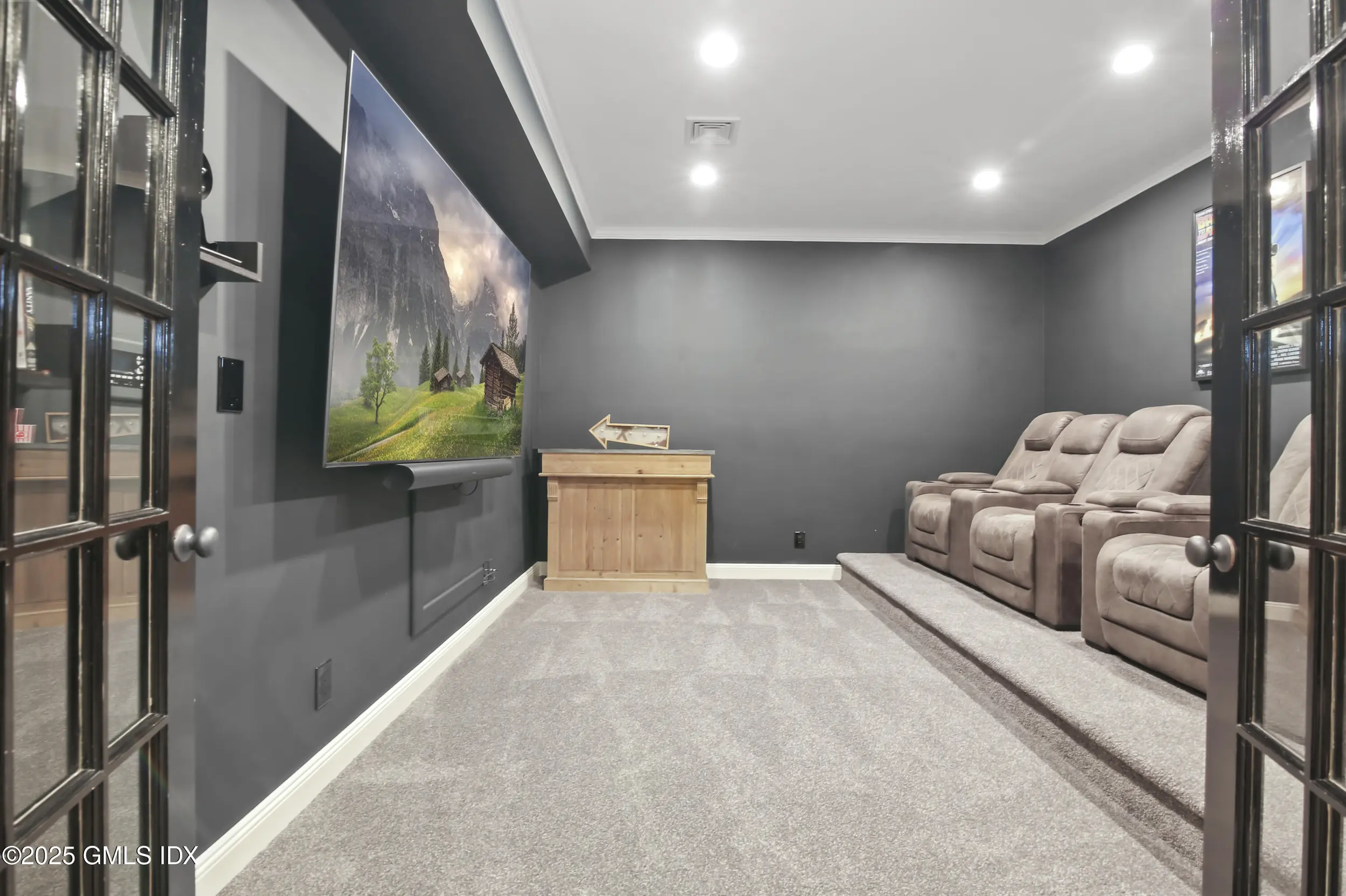 Interior of 45 Willow Road